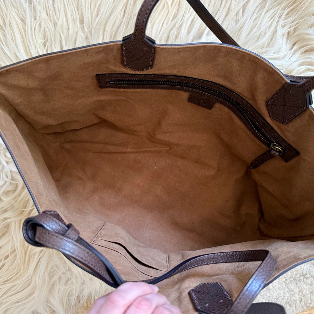 Gucci Bengal Tiger GG Supreme Tote Bag - Picture 10 of 14